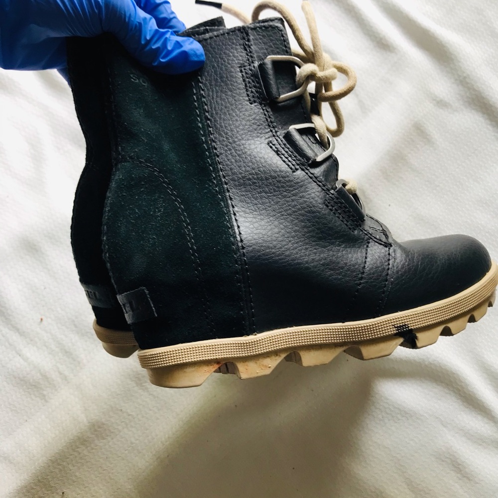 Sorel Kids Black Leather Boots